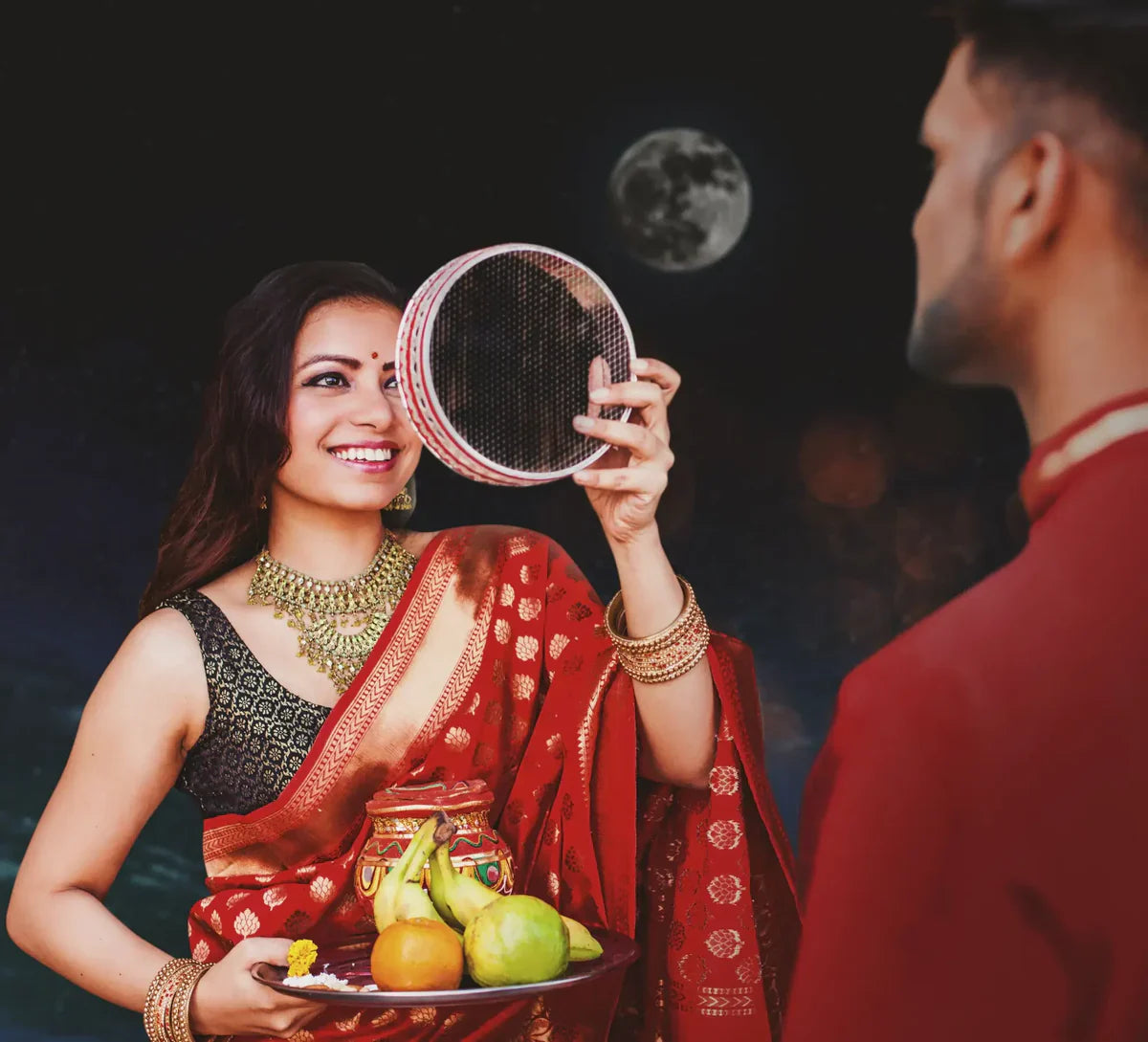 5 Creative Ways to Decorate Your Karwa Chauth Puja Thali.