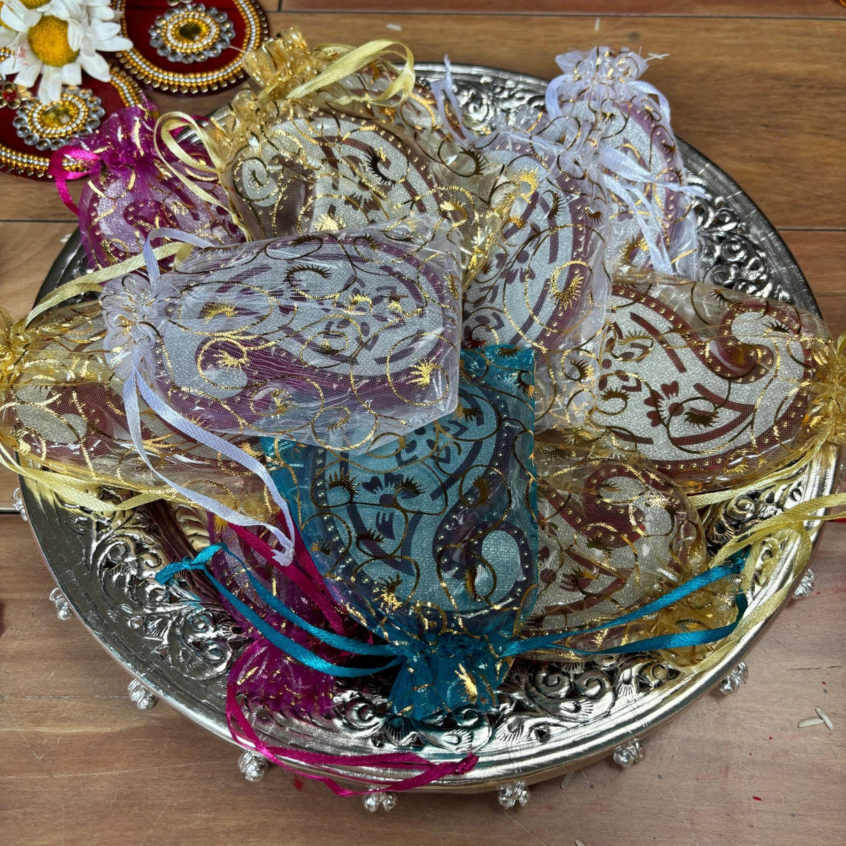 10ct Bulk Indian Return Gifts, Return Gift for Housewarming, Wedding Favor, Navarathri Favors - LoveNspire