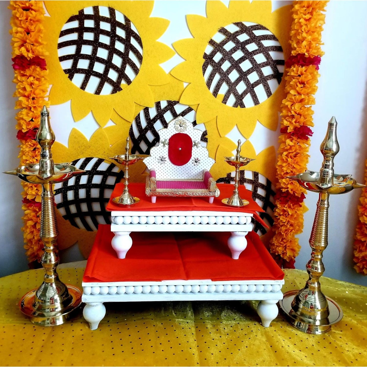 Brass Oil Lamp Diya Pack of 2 Samai Deepak Lamp Kerala Traditional Kutthu Vilakku Panchmahal Deepam for Home Temple Mandir Office Diwali Decoration - Deepawali Return Gift - LoveNspire