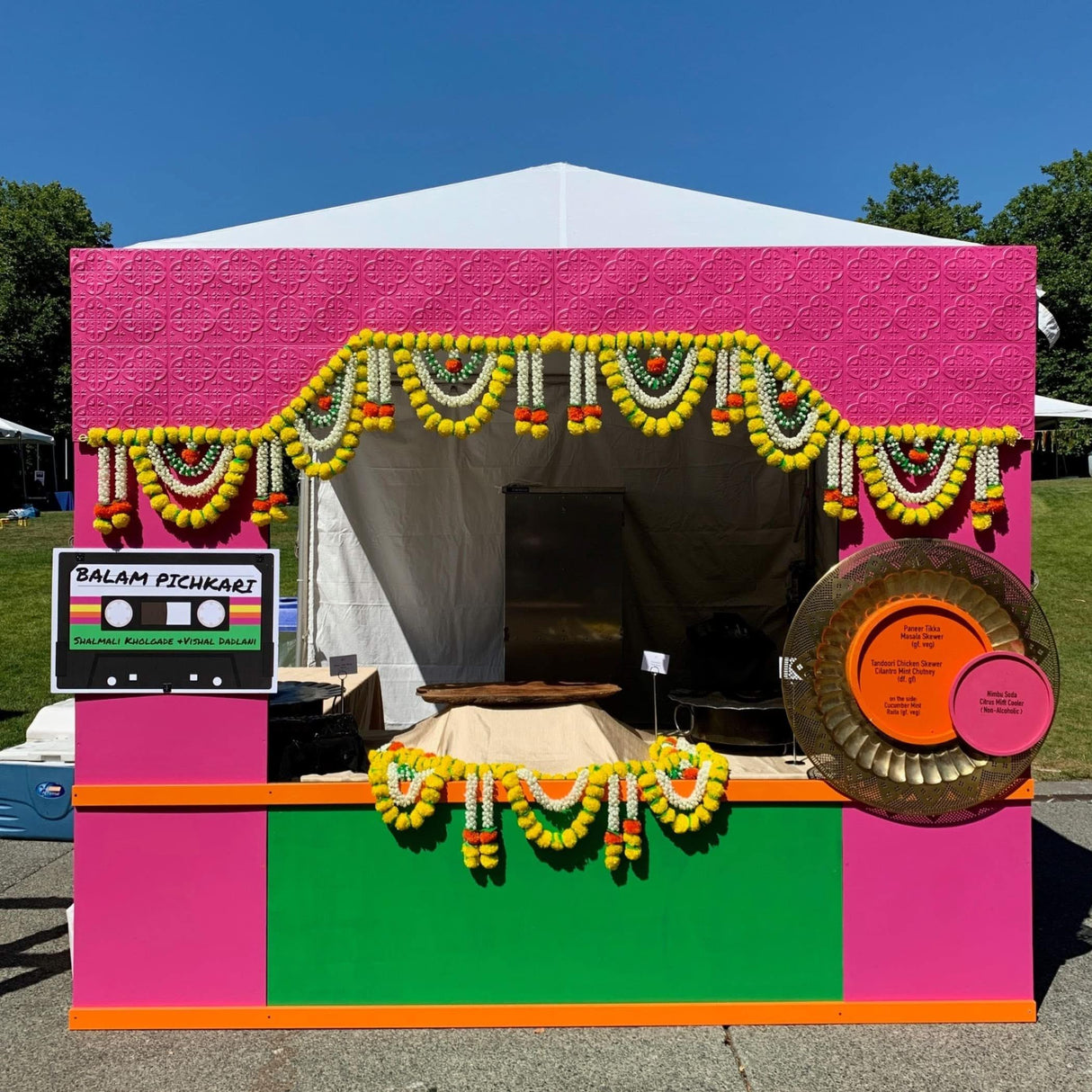 5 Feet Marigold Jasmine Door Toran Hanging Valance Marygold Garland Mantle Window Decor Puja Diwali Decoration Day of the Dead Dia De Los Muertos Ofrenda Mexican Fiesta Halloween Decor - LoveNspire