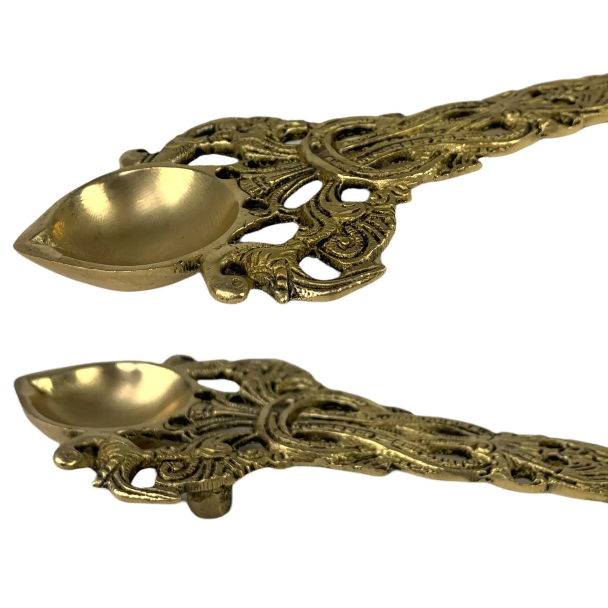 Brass Pooja Aarti Spoon 1 Pc Diya Twin Peacock Design Round Hawan Spoon for Pouring Ghee in Hawan Kund Diwali Gift Ethnic Indian Aarti Spoon Wedding Return Gifts Home Temple Decor - LoveNspire