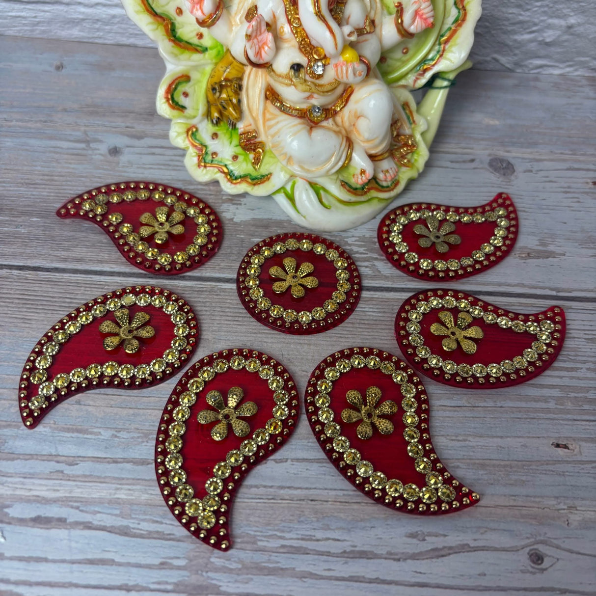 Acrylic Rangoli Set Indian Traditional Handmade Reusable Paisley Design Rangoli Diwali Navratri Home Temple Decor Floor Table Decoration - Deepawali Wedding Housewarming Gift (6.5 Inches) - LoveNspire