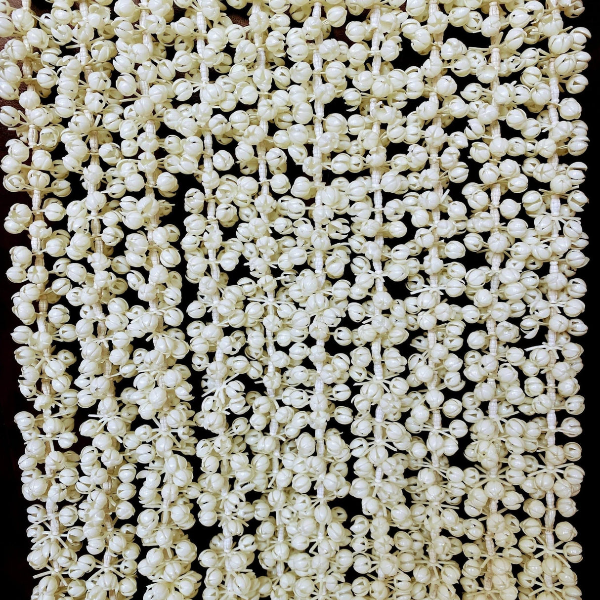 Artificial Jasmine Buds Garland 4 Strings for Festivals Pooja Indian Muslim Wedding Housewarming Diwali Decorations Eid Decoration Mehndi Party Day of the Dead Door Hanging Decor - LoveNspire