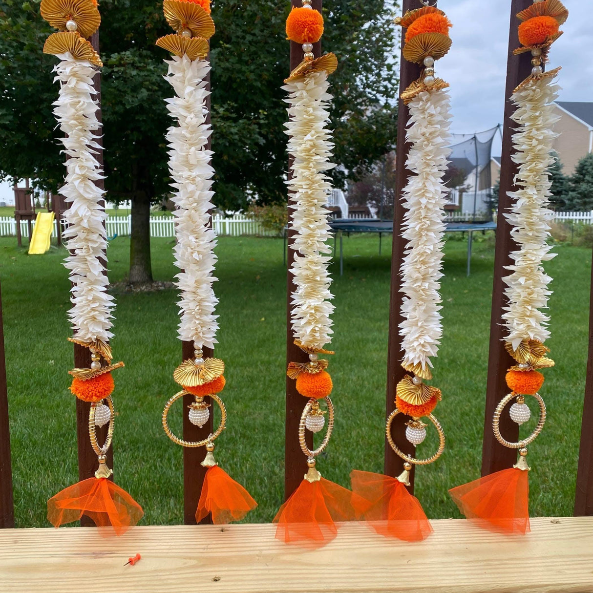 Bangle Pom Pom Backdrop, Diwali Decoration, Diwali Decor, Diwali Backdrop, Muslim Wedding, Eid Decoration, Mehndi Decoration - LoveNspire