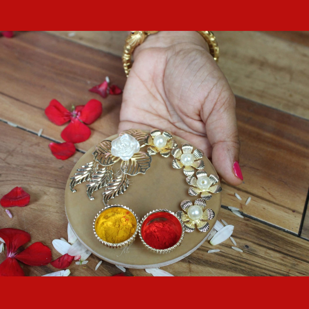 Decorative Haldi Kumkum Thali Holder with Bowl Indian Festival Rakhi Pooja Thali Diwali Puja Tika Platter Wedding Favor Housewarming Gifts Hindu Puja Item - LoveNspire