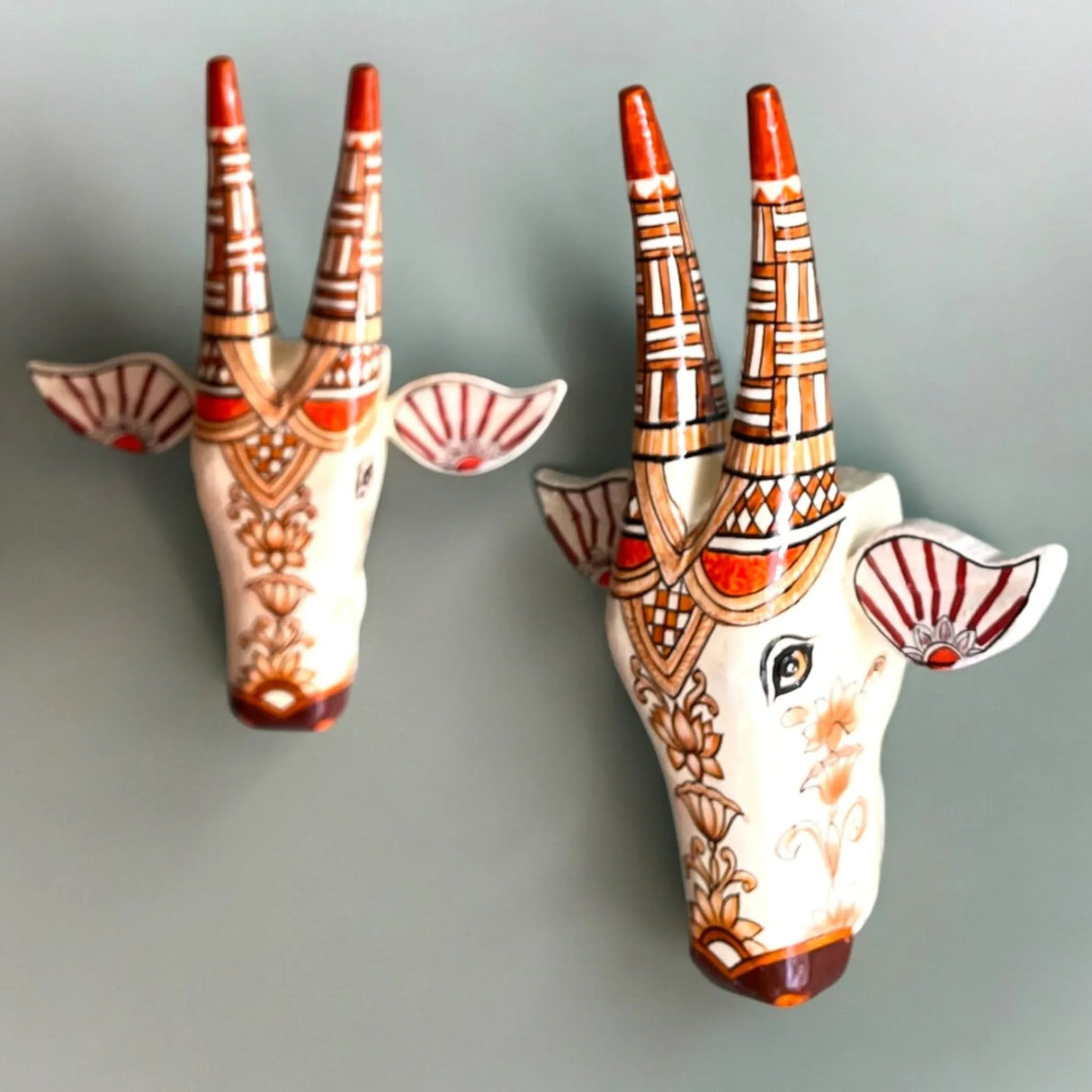 Wooden Cow Nandi Wall Hanging Bull Head Set of 1 Indian Handcrafted Wall Boho Decor for Bedroom Living Room Entrance - Wall Art Ornament Housewarming Gift (7.8 Inch) - LoveNspire