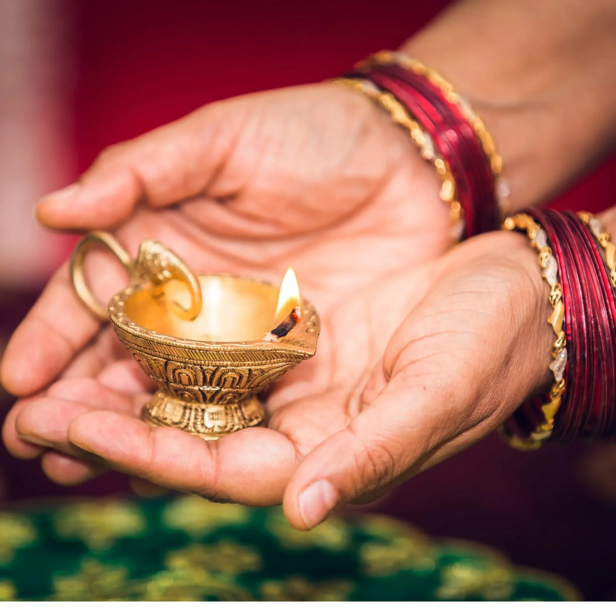 Elephant Brass Diya Deepam Vilakku Samai Oil Lamp Home Pooja Room Diwali Decorations Mandir Temple Akhand Diya Indian Traditional Hindu Puja Religious Deepawali Return Gift Item - LoveNspire