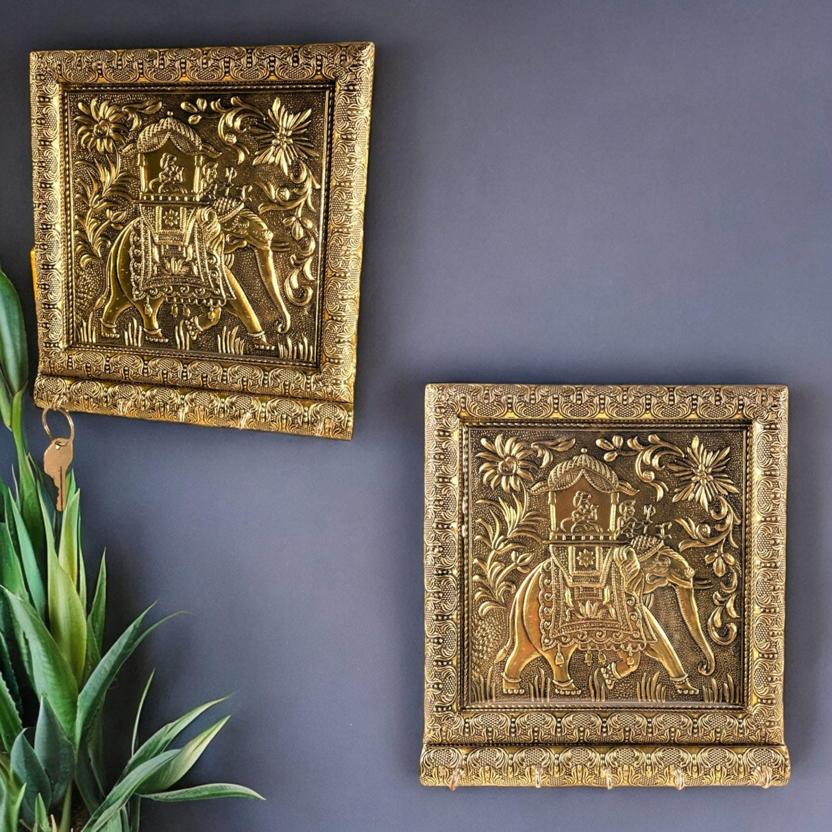 Key Holder Wall Décor Elephant Design Key Hooks for Wall Hanging Hand Crafted Decorative Showpiece Key Organizer Home Decor Wall Mounted 5 Hooks for Entryway Living Room Housewarming Gift - LoveNspire