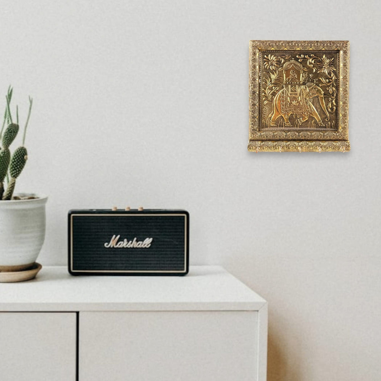 Key Holder Wall Décor Elephant Design Key Hooks for Wall Hanging Hand Crafted Decorative Showpiece Key Organizer Home Decor Wall Mounted 5 Hooks for Entryway Living Room Housewarming Gift - LoveNspire