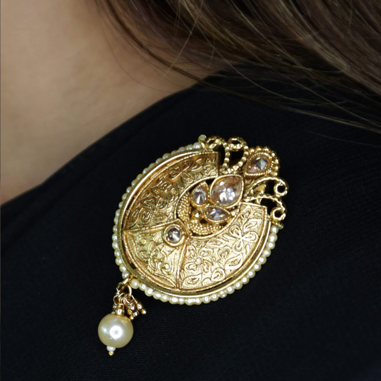 Golden Sari Brooch Indian Saree Lehenga Safety Pin Gold Tone Jewelry Designer Bollywood Safety Pin Indian Wedding Bridal Jewelry Gift for Her Mother’s Day Gift - LoveNspire