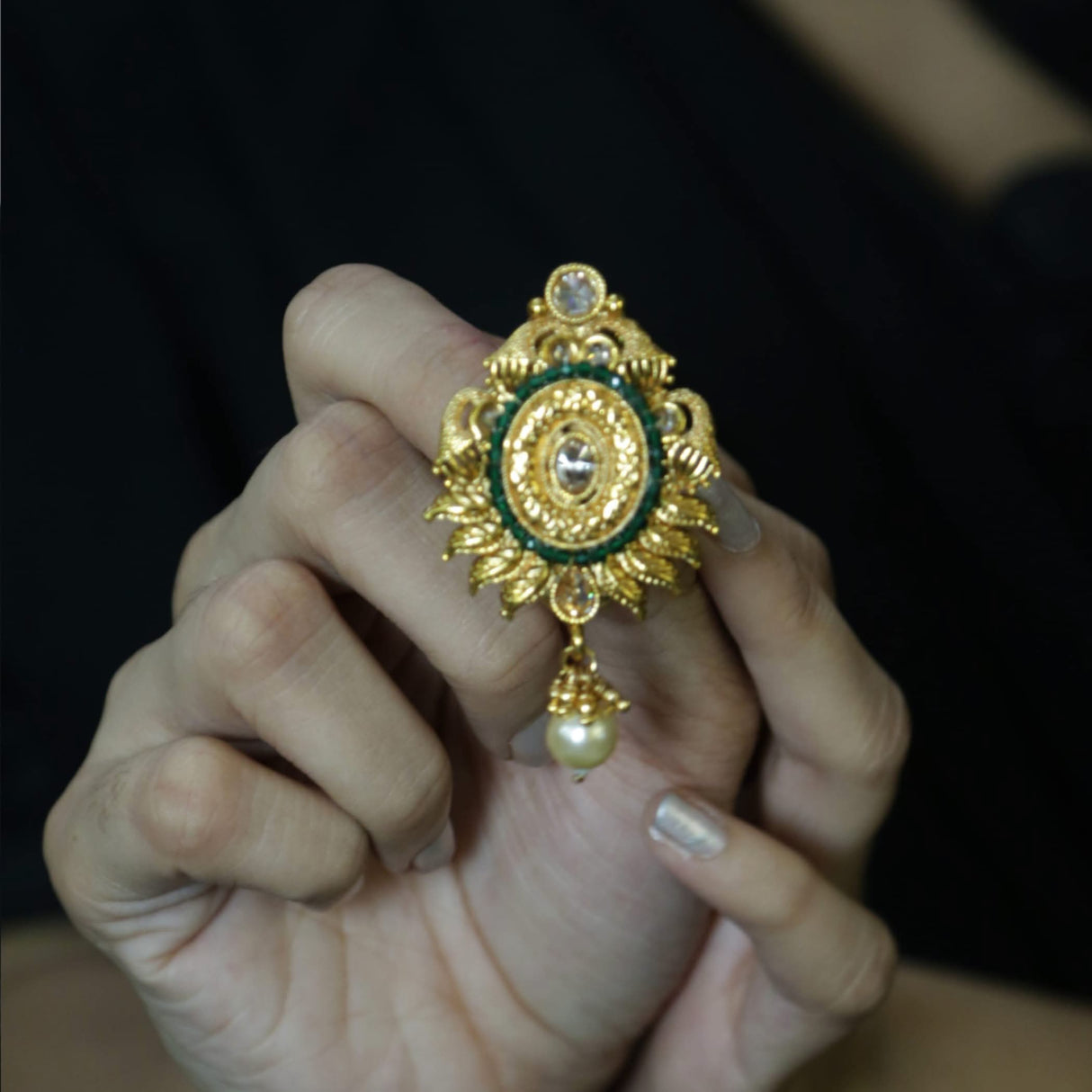 Golden Sari Brooch Indian Saree Lehenga Safety Pin Jewelry Gold Tone Kundan Jewelry Bollywood Safety Pin Indian Wedding Bridal Jewelry Gift for Her Mother’s Day Gift - LoveNspire