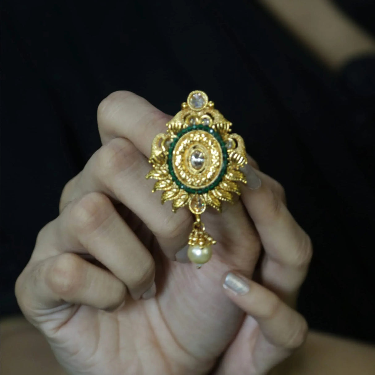 Golden Sari Brooch Indian Saree Lehenga Safety Pin Jewelry Gold Tone Kundan Jewelry Bollywood Safety Pin Indian Wedding Bridal Jewelry Gift for Her Mother’s Day Gift - LoveNspire