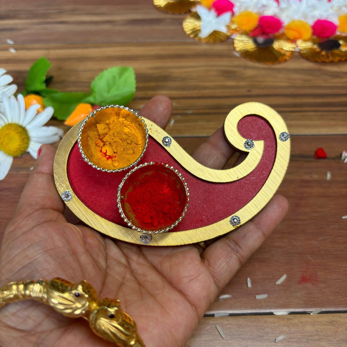Haldi Kumkum Holder, Pooja Puja Favor, Thamboolam, Pooja Favor, Diwali Gift, Diwali Favor, Deewali Decor, Haldikumkum Plate, Pooja Return Gift - LoveNspire