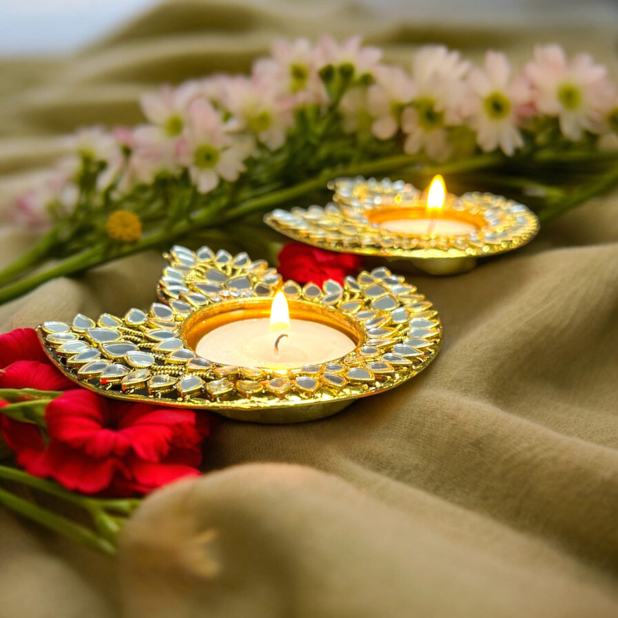 Metal Diya-shaped Candle Holder Decorative T-light Candle Holder with Glass Work Diwali Diya for Puja Kuthu Vilakku Home Temple Decor Deepawali Decoration Lantern Housewarming Return Gift - LoveNspire