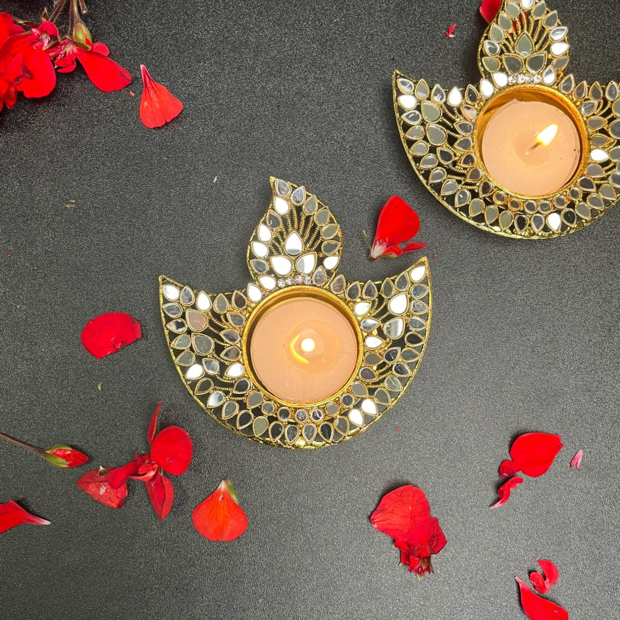 Metal Diya-shaped Candle Holder Decorative T-light Candle Holder with Glass Work Diwali Diya for Puja Kuthu Vilakku Home Temple Decor Deepawali Decoration Lantern Housewarming Return Gift - LoveNspire