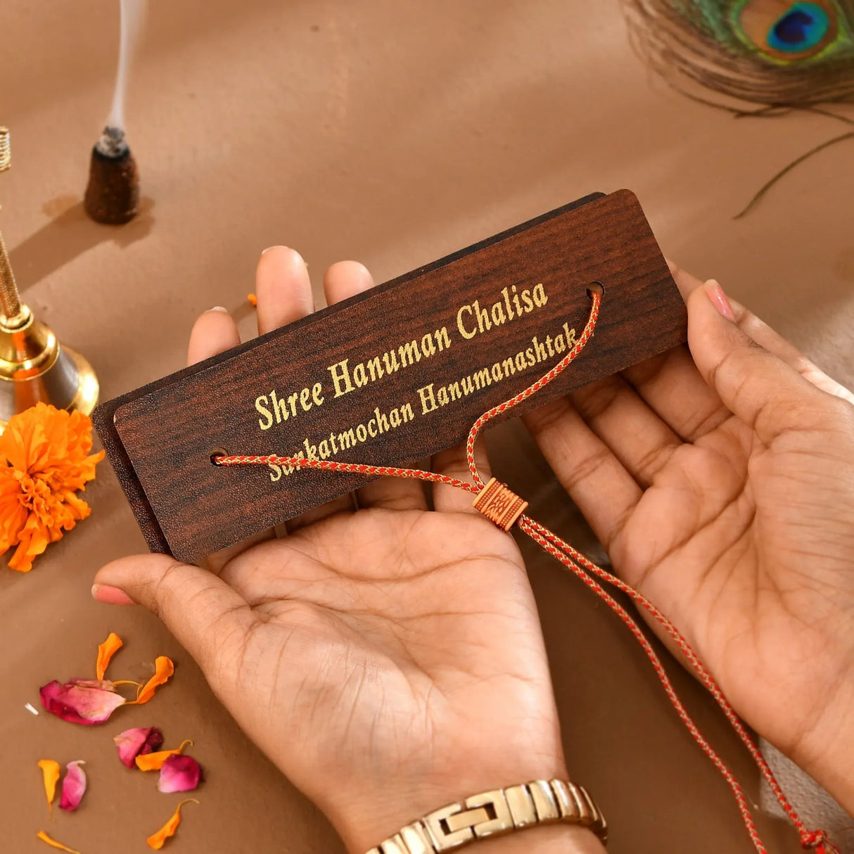 Hanuman Chalisa Pocket Path Book with Wooden Cover | Bajrangbali Puja Granth for Daily Prayer, Travel Use & Gift Purpose – Compact Devotional Book for Hanuman Bhakts (5.5 Inches) - LoveNspire