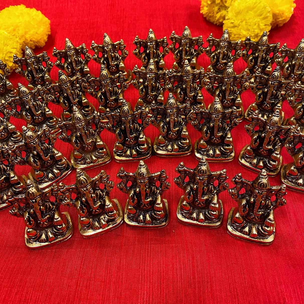 Lord Ganesha for Car Idol Metal Ganpati Showpiece Ganeshji Figurine God of Luck and Success Home Decoration Car Dashboard Return Gifts Housewarming Pooja Diwali - LoveNspire