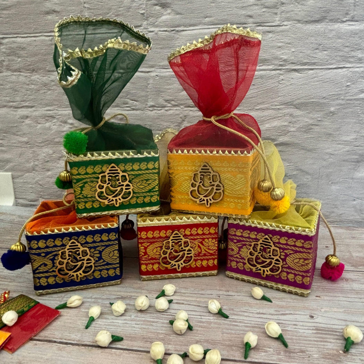 Pack of 4 Small Potli Gift Box Decorative Net Ganesha Potli for Dry Fruits Jewelry Organizer Packing Return Gift Indian Wedding Mehndi Festival Favors Housewarming Gift - LoveNspire