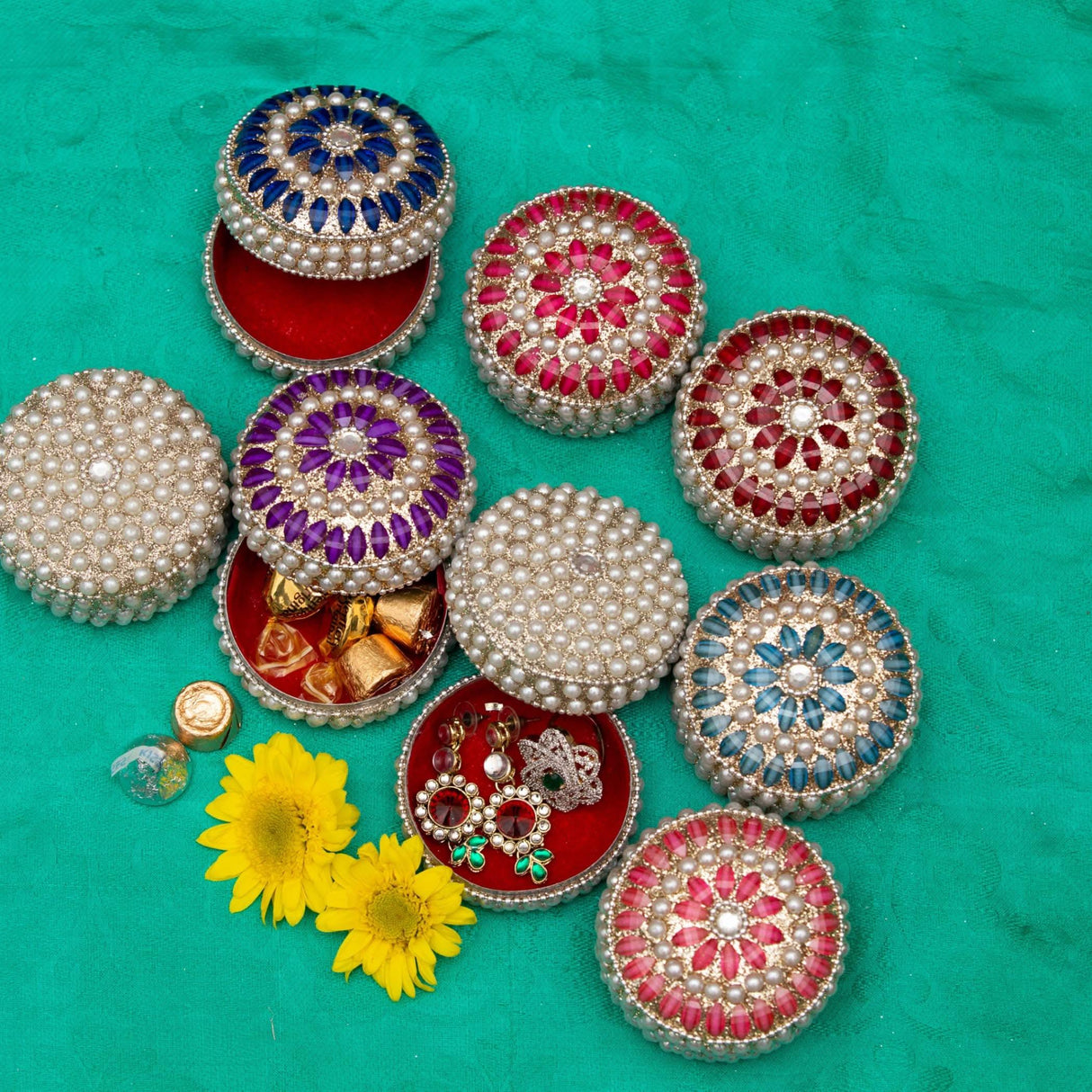 Pearl Jewelry Box for Women Jewelry Travel Case Indian Festival Favor Wedding Pooja Diwali Gift Jewelry Organizer for Mother’s Day Anniversary Housewarming - LoveNspire