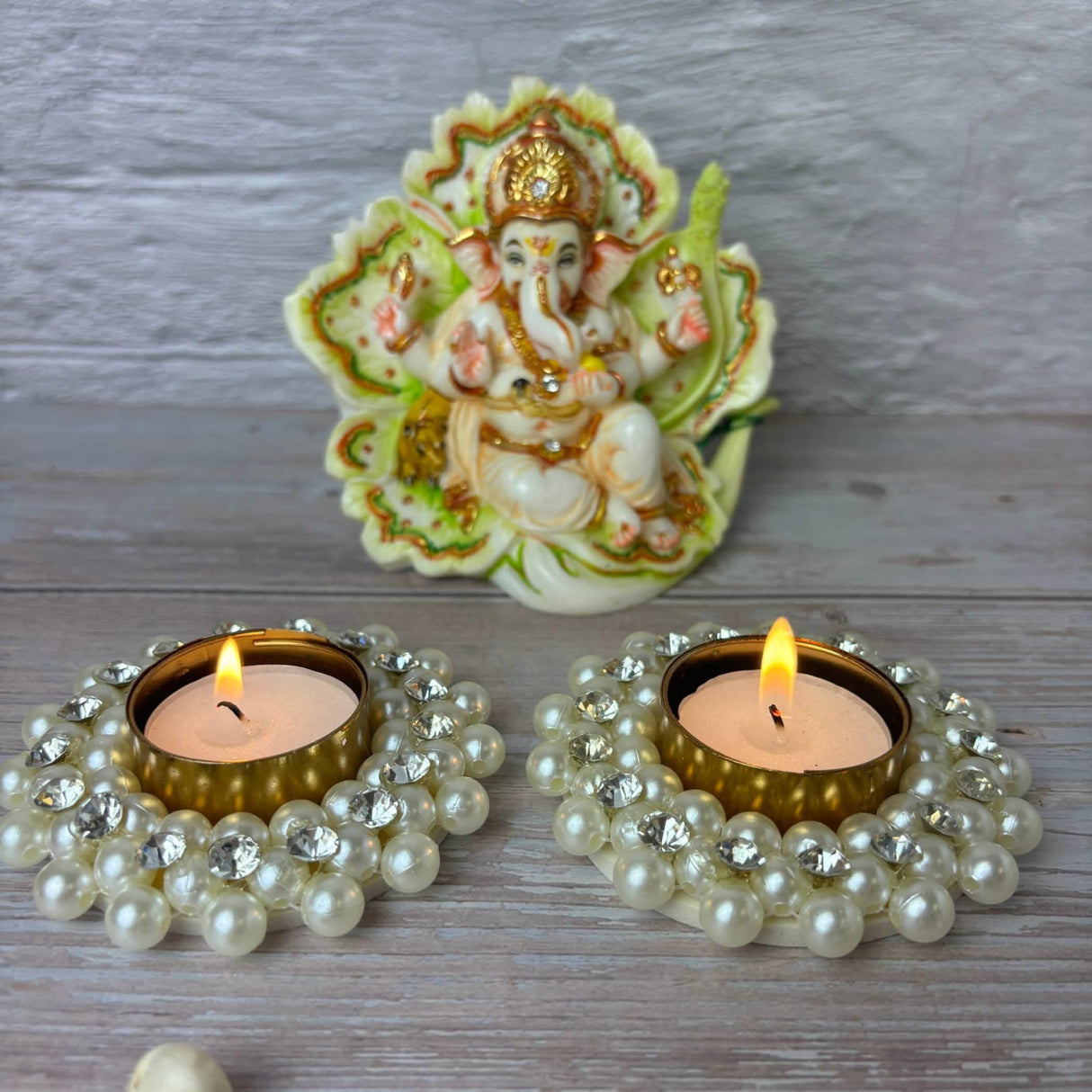 Pearl Tealight Candle Holder Festival of Light Decorative T-light Holder for Diwali Thanksgiving Hanukkah Christmas Gift Moti Candle Holder for Centerpiece Dining Table Home Decor - LoveNspire