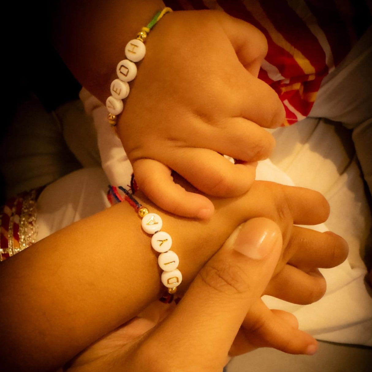 Personalized Handmade Rakhi for Brother – Custom White Letter Name Rakhi Thread with Rakhi Card Hindu Bracelet Rakhi for Bhaiya Custom Name Gift - LoveNspire