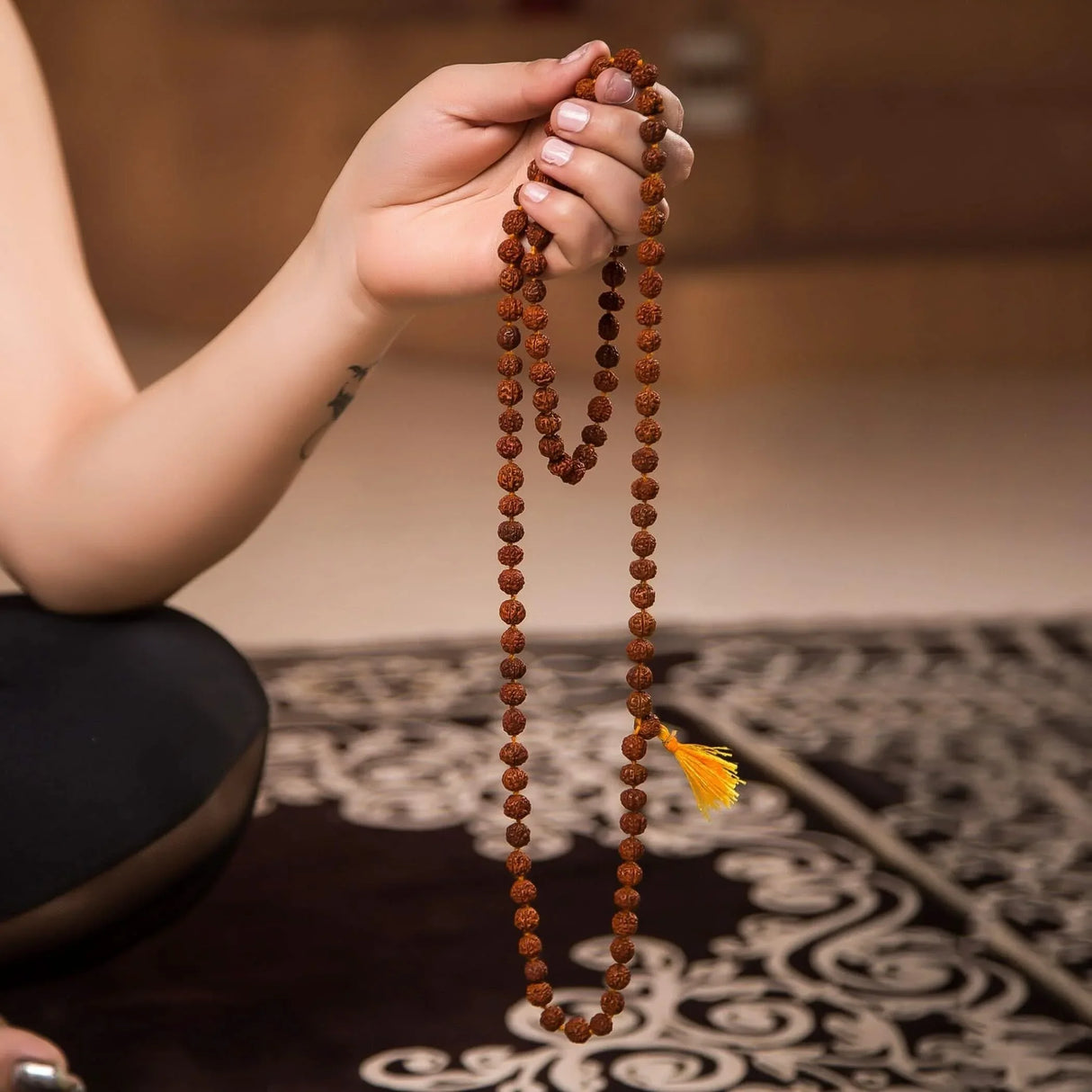 Rudraksha Mala with Gomukhi Japa Bag 5 Face (panchmukhi) Rudraksh Rosary Garland Japa Mala Necklace for Puja Yoga Meditation Rudraksha Kantha Mala 108 + 1 Prayer Beads for Men Women Wearing - LoveNspire