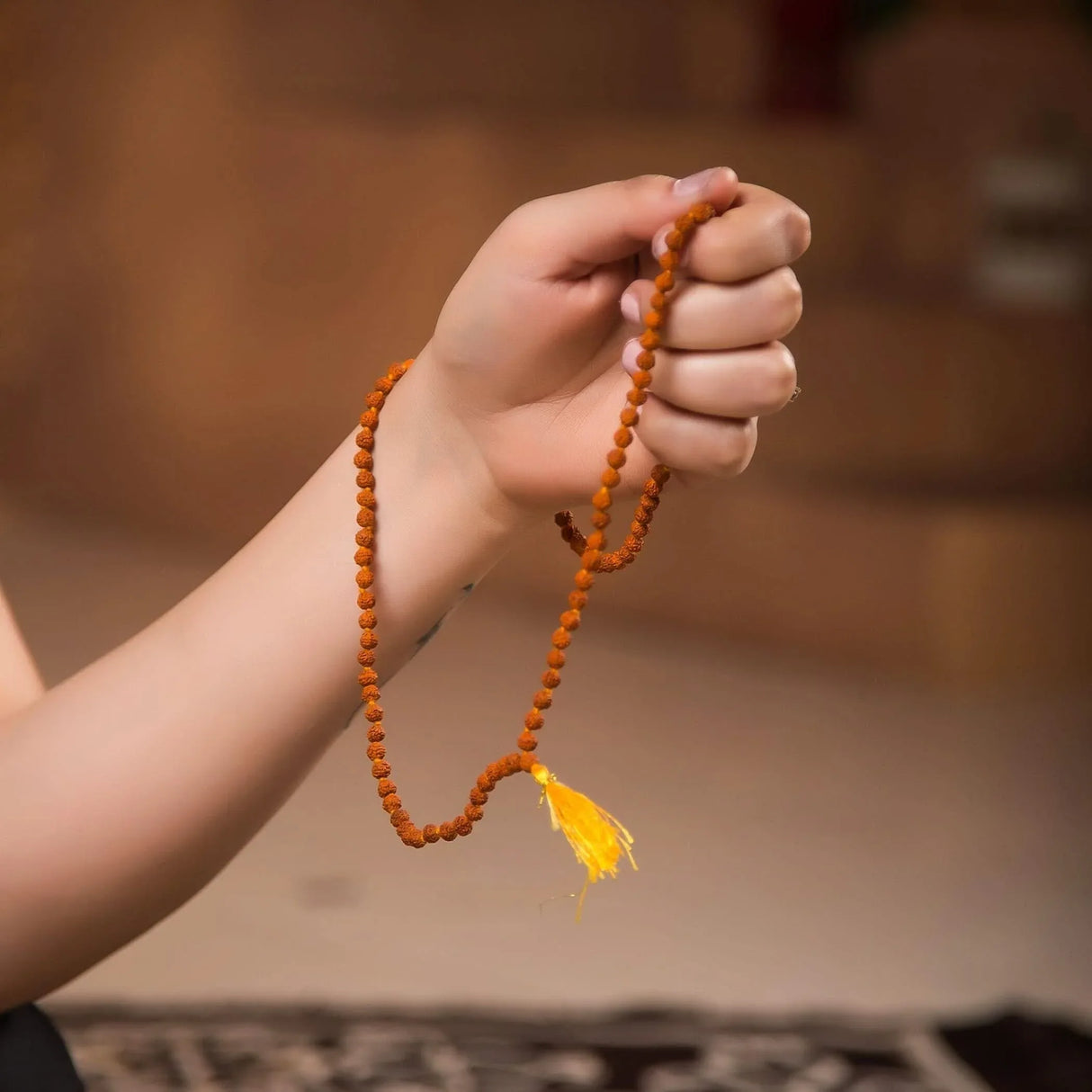 Rudraksha Mala with Gomukhi Japa Bag 5 Face (panchmukhi) Rudraksh Rosary Garland Japa Mala Necklace for Puja Yoga Meditation Rudraksha Kantha Mala 108 + 1 Prayer Beads for Men Women Wearing - LoveNspire