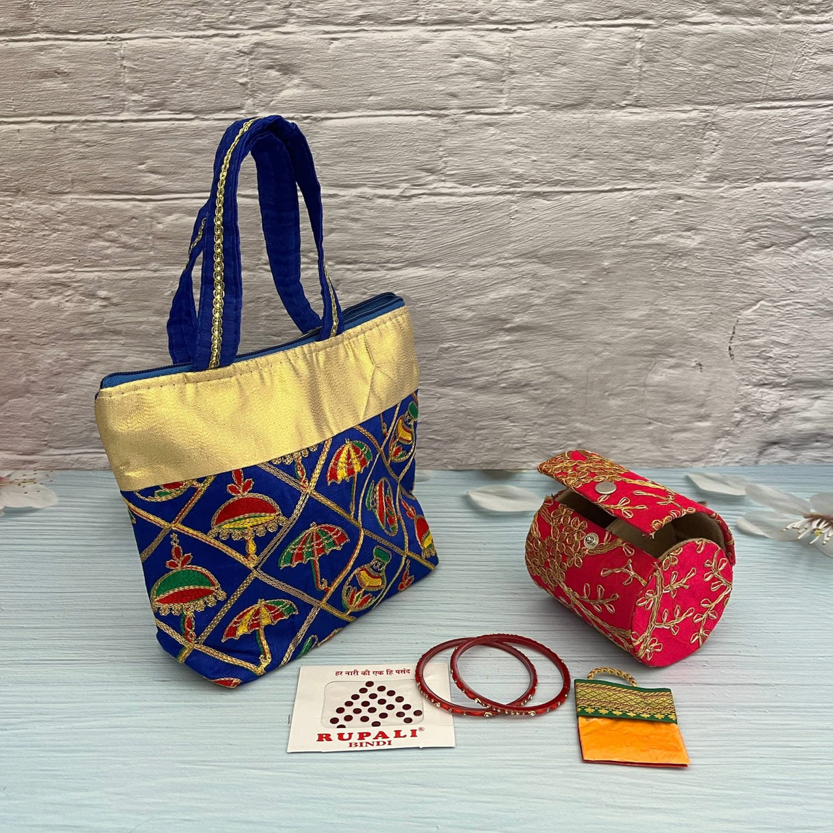 Varalakshmi Vratham Gift Hamper Navaratri Vratha Hindu Religious Teej Karva Chauth Sankranti Pooja Housewarming Return Gifts - Hand Bags Haldi Kumkum Packet Bangle Box Bindi Glass Bangles - LoveNspire