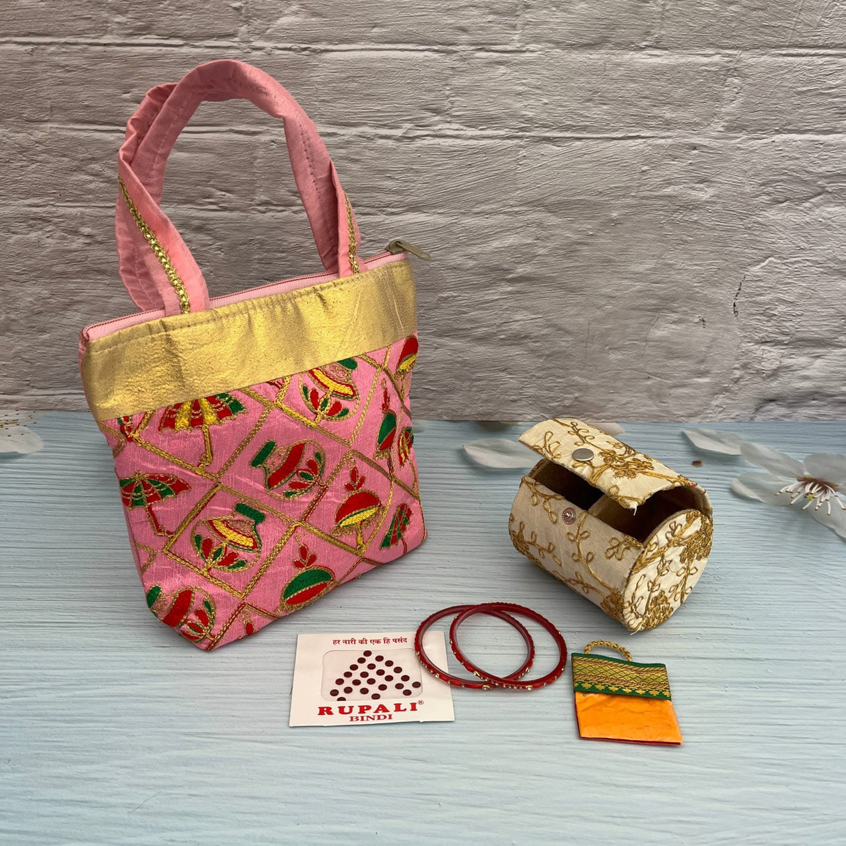 Varalakshmi Vratham Gift Hamper Navaratri Vratha Hindu Religious Teej Karva Chauth Sankranti Pooja Housewarming Return Gifts - Hand Bags Haldi Kumkum Packet Bangle Box Bindi Glass Bangles - LoveNspire