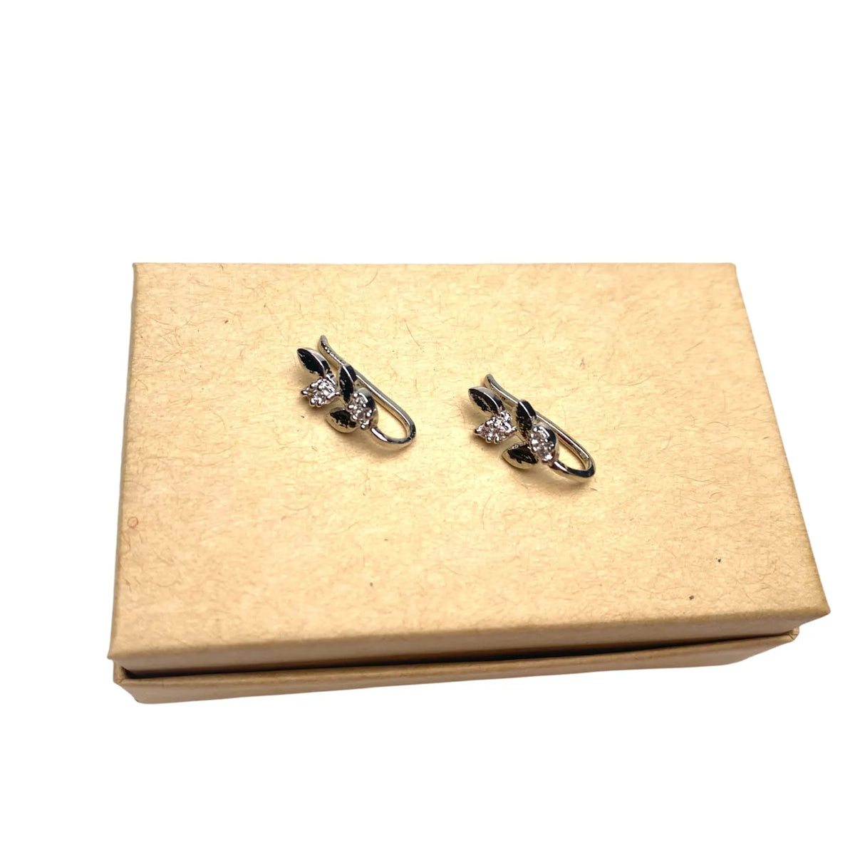 Western Classic Leaf Nose Ring - Rhodium Plated Cz Delicate Nose Ring U-Shaped Clip-On Nose Stud Septum Without Piercing Nose Pin Pressable Nose Cuff Jewelry for Women Birthday Gift for Her - LoveNspire