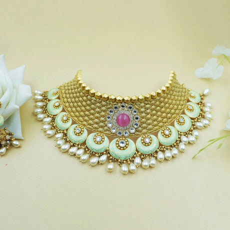 Celebrate tradition and prosperity this Dhanteras with timeless jewellery gifts that shine as bright as the festival itself.