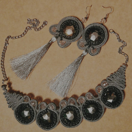 The unique feature of oxidized German Silver jewelry is that it beautifully fuses timeless traditional designs with modern fashion trends, thus making it a chic and versatile accessory for every household.