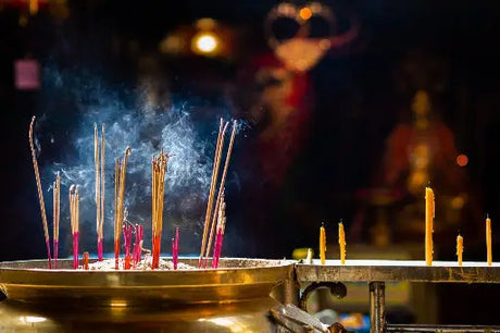 Selecting a proper incense ensures you are on the right track while initiating the best fragrance and soothing your space.