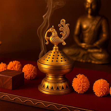 Brass Decor & Decorative Items for Home