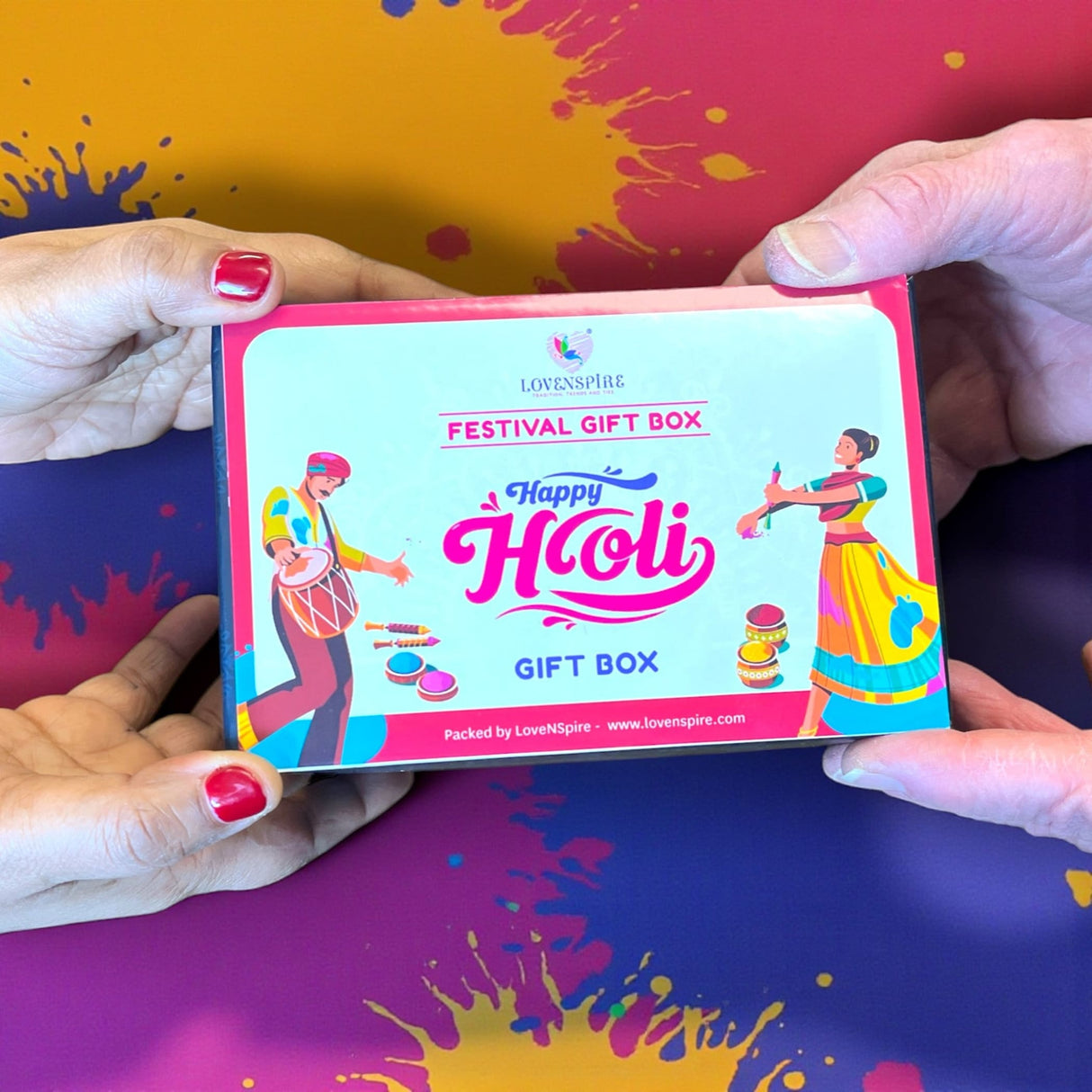 Handmade Holi gift box with dancers, drums, gulal, pichkari, keychains