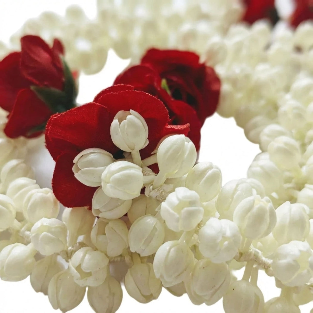Delicate white jasmine buds and red rose garland, 4 strings for festivals