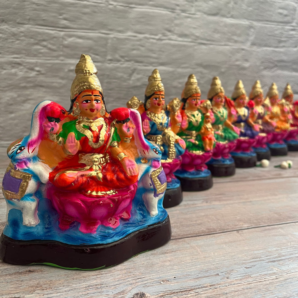 Goddess ashtalakshmi set for navratri golu dolls diwali