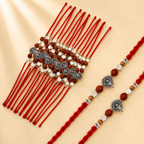 Traditional Ganesha Rakhi for Brother & Bhabhi – Handcrafted Adjustable Thread Bracelet, Protection & Good Luck Gift for Raksha Bandhan