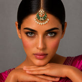 Kundan chand tikka gold plating maang tikka with green jewels and pearls indian traditional wedding jewelry