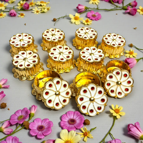 White Haldi Kumkum Holder Traditional Roli Chawal/Rice Holder for Pooja - Hindu Wedding Housewarming Return Gifts Indian Temple Decor Diwali Favors Religious Puja Accessories