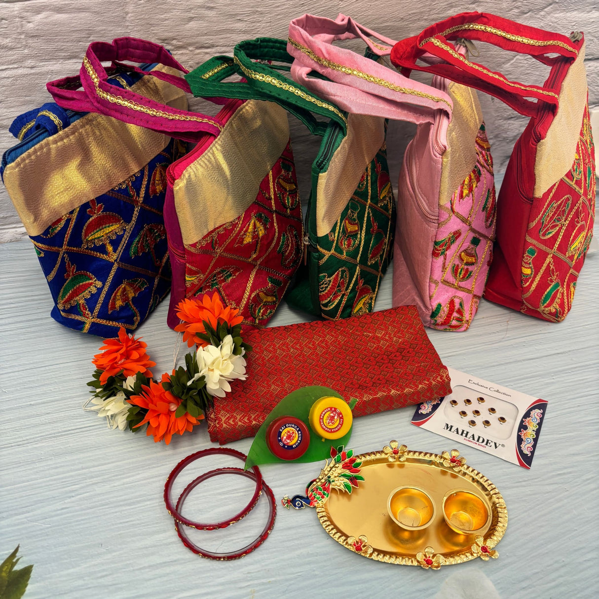 Varalakshmi vratham gift hamper navaratri vratha hindu