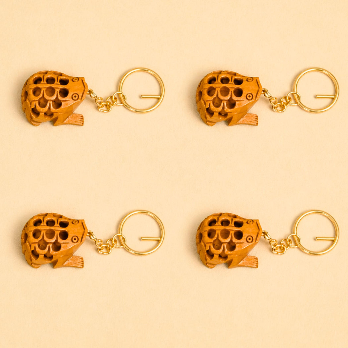 Set of 4 wooden hedgehog keychains with honeycomb pattern and gold metal rings for good luck and gift use